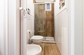 City Center Apartment - Sleeps 2 - Pet Friendly