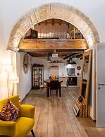 City Center Apartment - Sleeps 2 - Pet Friendly