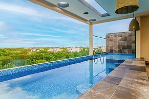 New Chic Studio Space with Jungle Roof Pool & Lounge