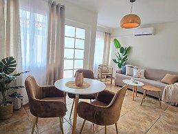 Rooi Santo Residence
