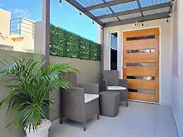 Rooi Santo Residence
