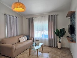 Rooi Santo Residence
