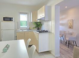 Rooi Santo Residence