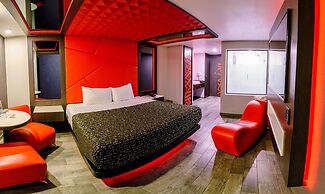 Hotel Passion Secrets Villas & Suites