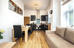 Silver Moon Silver Service Apartments Freeparking