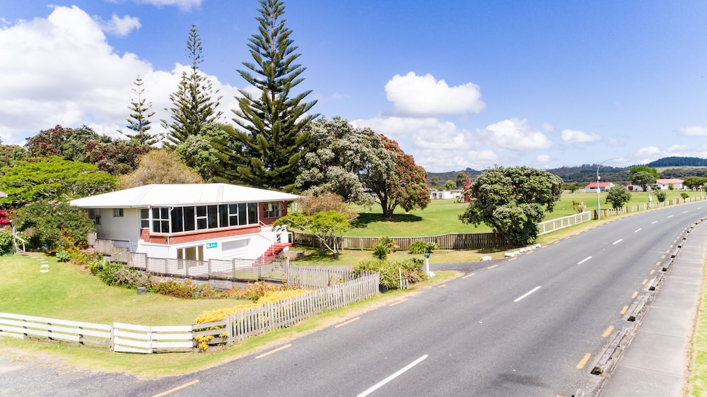 Te Ra Beach House