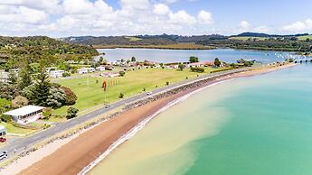 Te Ra Beach House