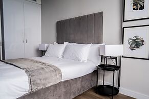 Reserved Suites Illovo