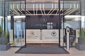 Reserved Suites Illovo