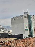 Hotel Magenta Lof