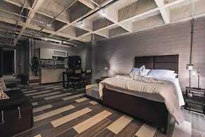 Hotel Magenta Lof