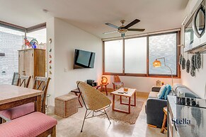Private Rooftop 1BR Condo with Stunning Common Areas by Stella Rentals