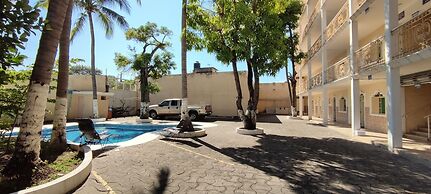 Hotel Las Cúpulas