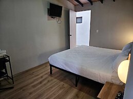 Singular Antara Polanco