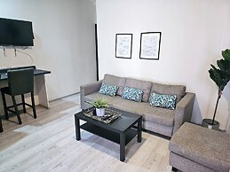 Singular Antara Polanco