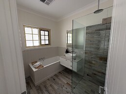 Canyonleigh Retreat