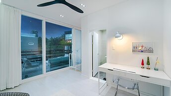 Jeju Private Aewol