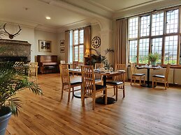 Bossington Hall