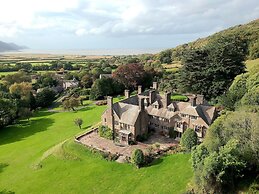 Bossington Hall