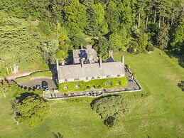 Bossington Hall