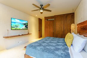 Luxury & Nature Meet Plus a Private Pool & Roof Pool