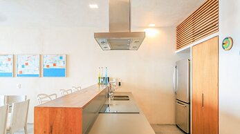 Sabor A Miel by Stella Rentals