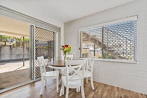 Sea-Hi Beachside Apartment