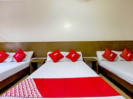 Metro Deluxe Residences