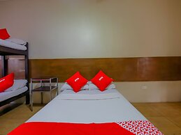 Metro Deluxe Residences
