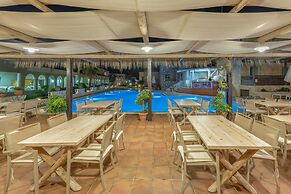 Erato Beach Hotel Adults Only
