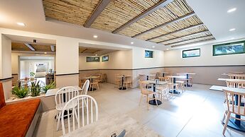 Erato Beach Hotel Adults Only
