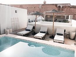 Riad Louhou