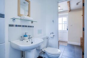 Bunk House - 4 Bedroom - Llangenith