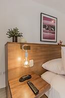 Primera Parada Lofts by Wynwood-House