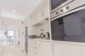 Primera Parada Lofts by Wynwood-House
