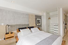 Primera Parada Lofts by Wynwood-House