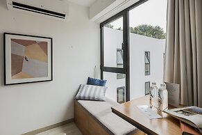 Primera Parada Lofts by Wynwood-House