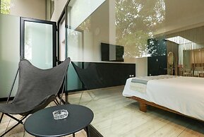 Primera Parada Lofts by Wynwood-House