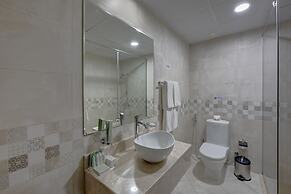 Regency Luxury Suites