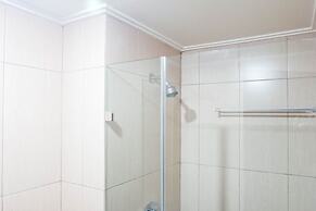 Warm Studio Apartment At Tamansari Papilio