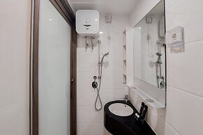 Elegant And Comfortable Studio Sky House Bsd Apartment