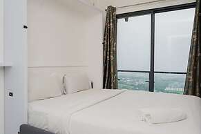Elegant And Comfortable Studio Sky House Bsd Apartment