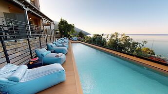 Kallia Suites