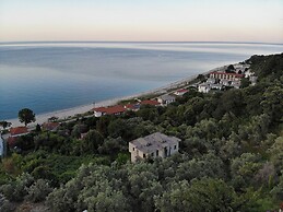 Kallia Suites
