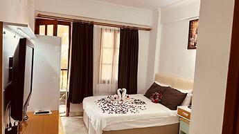 GARDEN RUYA HOTEL