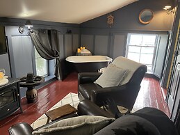 Maryhill Inn