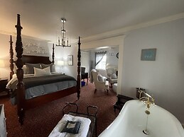 Maryhill Inn