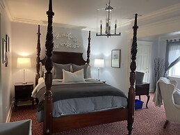 Maryhill Inn