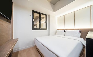 HOTEL 701