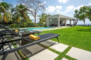 Onyx by Blue Sky Luxury